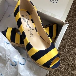 Lilly Bee size 8 wedges